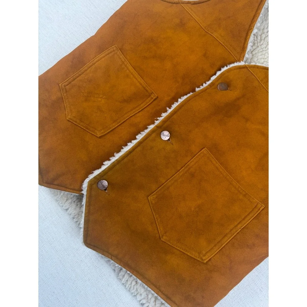 Vintage‎ 70's Wrangler Mens Sherpa Lined Faux Suede Western Vest Tan Brown M